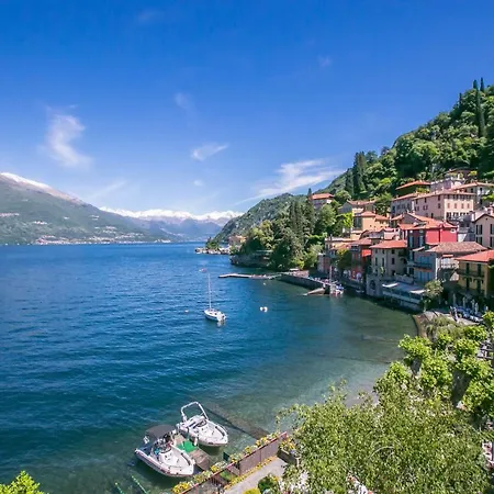 Sleeps 4 * Varenna